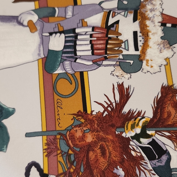 Colorful Patterned Silk Scarf - Picture 4 of 8